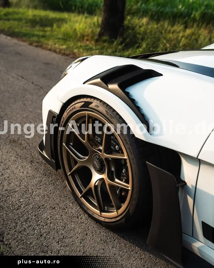 PORSCHE 992 911 GT3 RS Weissach Keramik Lift Clubsport
