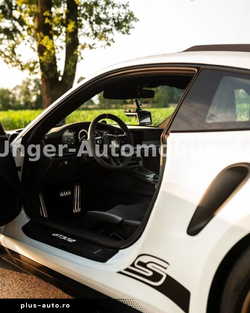 PORSCHE 992 911 GT3 RS Weissach Keramik Lift Clubsport