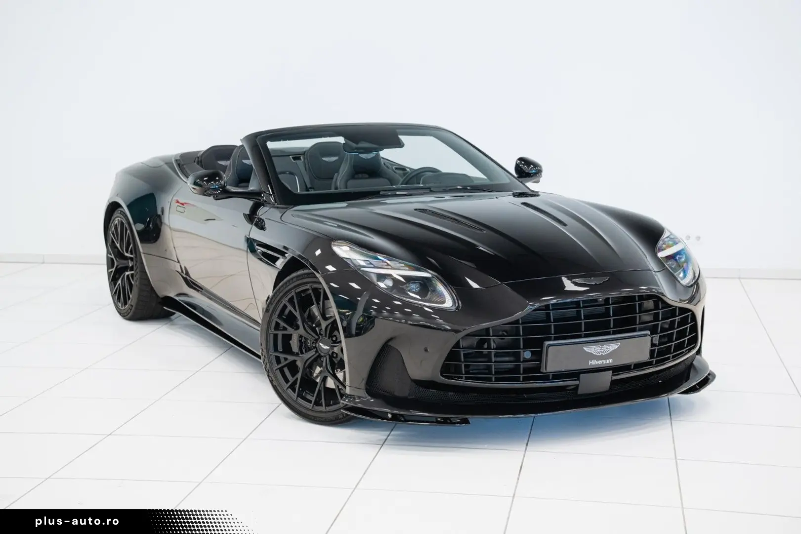 ASTON MARTIN DB12 Volante   Onyx Black   Carbon Interior