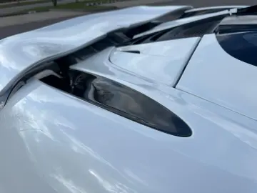 MCLAREN 720S Spider B&W MSO Carbon 1. Hand MwST