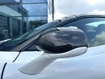 MCLAREN 720S Spider B&W MSO Carbon 1. Hand MwST