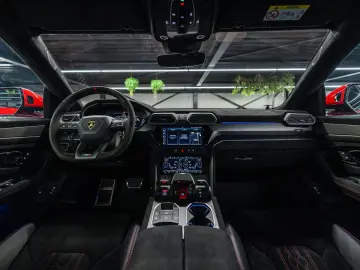 LAMBORGHINI Urus 4.0 V8 Performante Btw auto  (€ 254.504 13