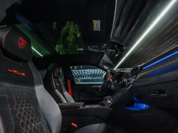LAMBORGHINI Urus 4.0 V8 Performante Btw auto  (€ 254.504 13