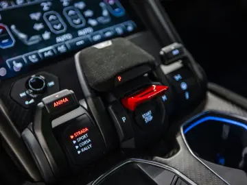 LAMBORGHINI Urus 4.0 V8 Performante Btw auto  (€ 254.504 13