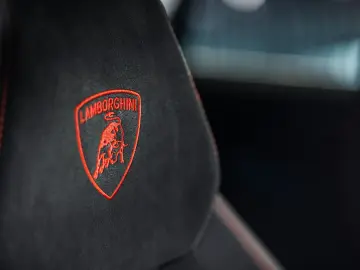 LAMBORGHINI Urus 4.0 V8 Performante Btw auto  (€ 254.504 13
