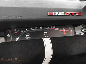 FERRARI 812 GTS   CARBON   LIFT   CARBON SEATS