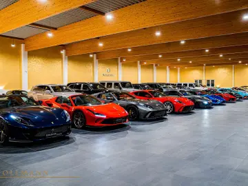 FERRARI 812 GTS   CARBON   LIFT   CARBON SEATS