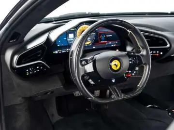 ANDERE Ferrari 296 GTB