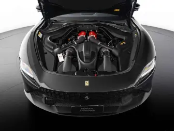 FERRARI Ferrari Roma