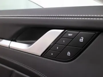 PORSCHE 911 992 Turbo S Cabriolet Keramik Lift PSAM PDLS