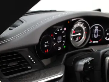 PORSCHE 911 992 Turbo S Cabriolet Keramik Lift PSAM PDLS