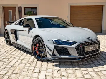 AUDI R8 GT 1 of 333 Schalensitze B&O Laserlicht Kamer
