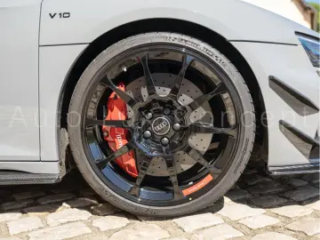 AUDI R8 GT 1 of 333 Schalensitze B&O Laserlicht Kamer