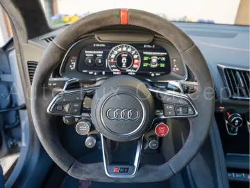 AUDI R8 GT 1 of 333 Schalensitze B&O Laserlicht Kamer
