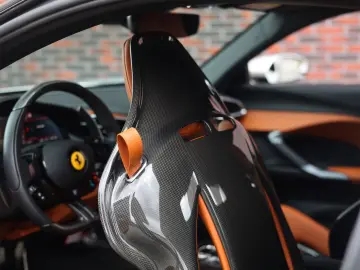 FERRARI 296 GTB   Atelier - Lift - Carbon