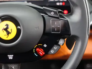 FERRARI 296 GTB   Atelier - Lift - Carbon