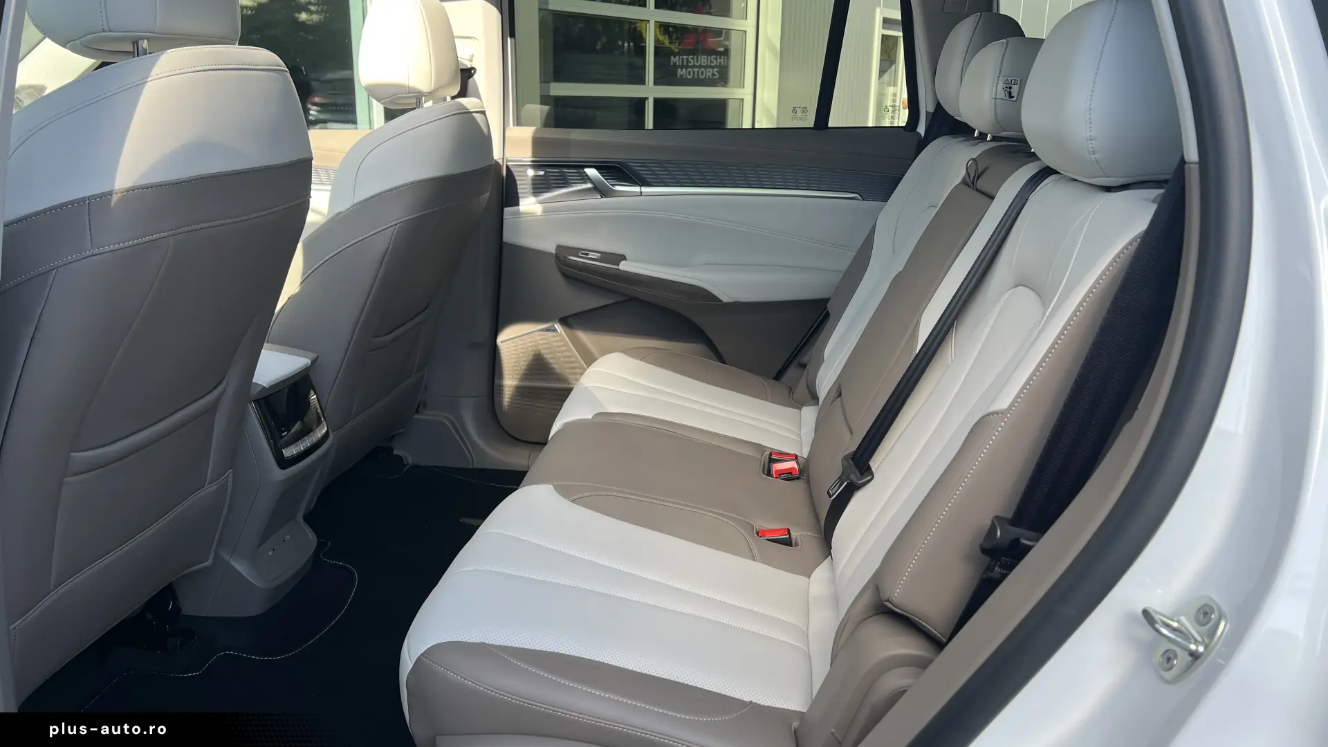 MG MGS9 PHEV Luxury MY2026 – 299 CP   Plug-in Hybrid