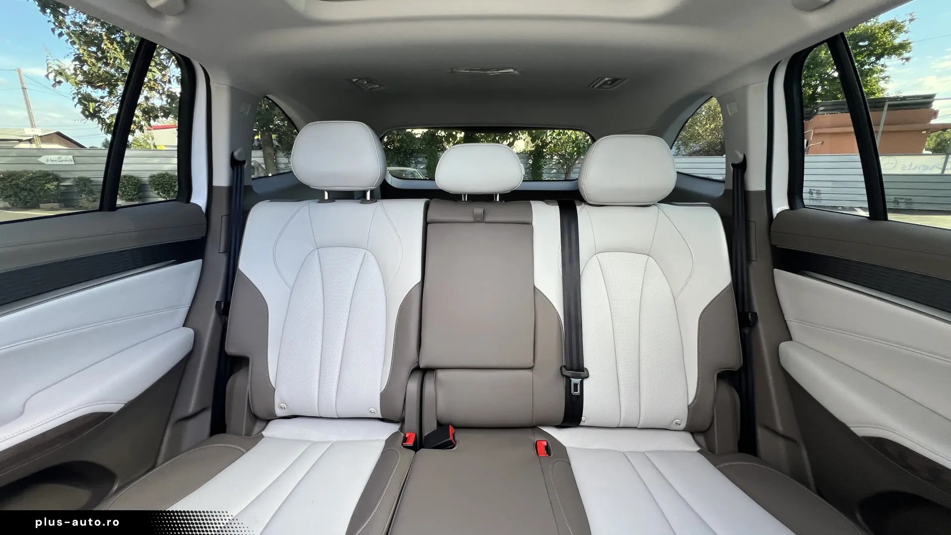 MG MGS9 PHEV Luxury MY2026 – 299 CP   Plug-in Hybrid