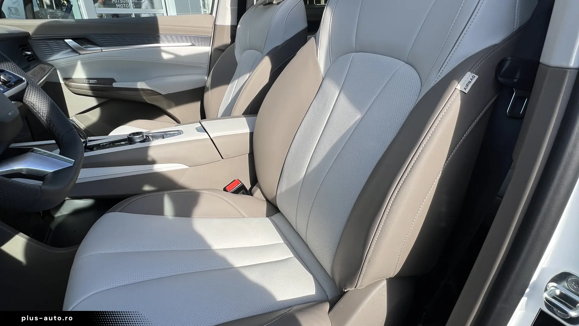 MG MGS9 PHEV Luxury MY2026 – 299 CP   Plug-in Hybrid