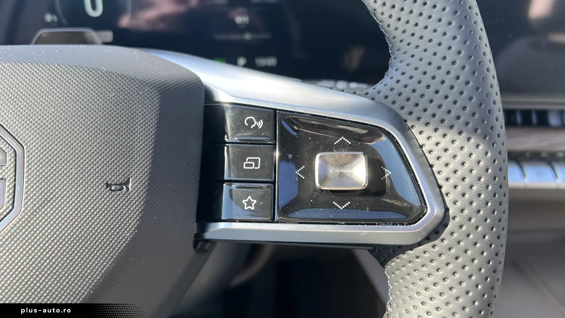MG MGS9 PHEV Luxury MY2026 – 299 CP   Plug-in Hybrid