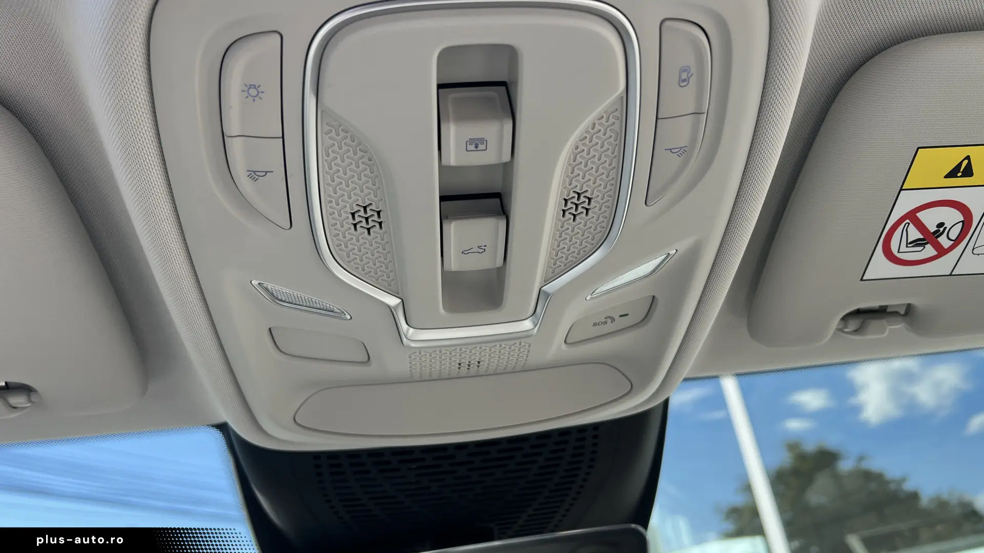 MG MGS9 PHEV Luxury MY2026 – 299 CP   Plug-in Hybrid