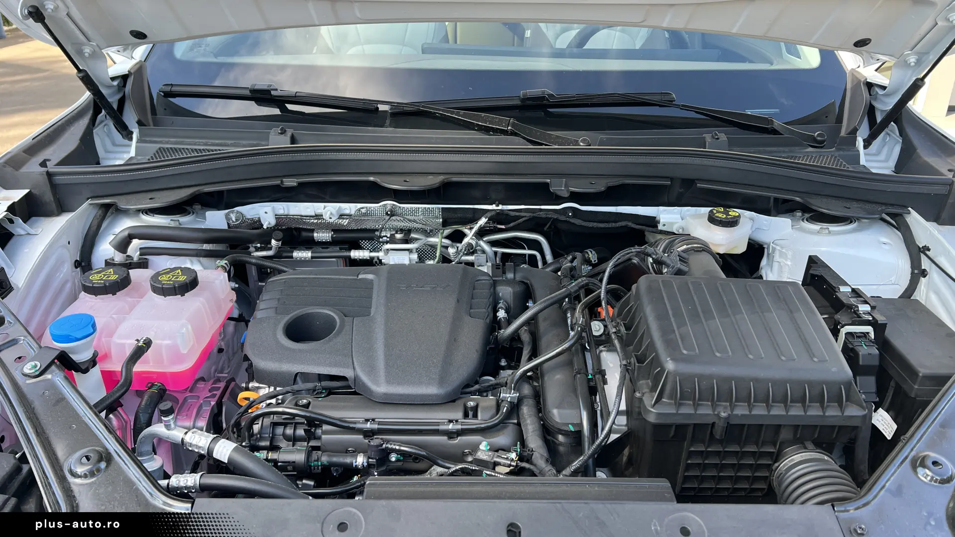 MG MGS9 PHEV Luxury MY2026 – 299 CP   Plug-in Hybrid