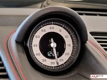 PORSCHE 992 Dakar BOSE CHRONO 360 Grad