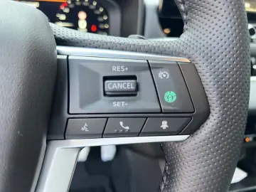 Mitsubishi Outlander Plug-in Hybrid TOP PANO • MI-PILOT 360