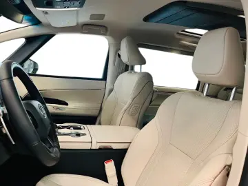 Lexus LM 350h Executive E-Four   360 PANO • MARK LEVINSON