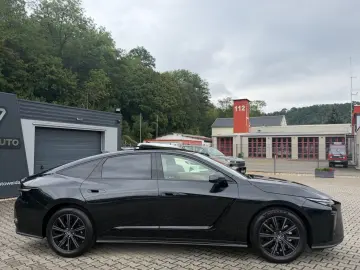 Lexus ES 300h e-FOUR Executive MY26  MARK LEVINSON