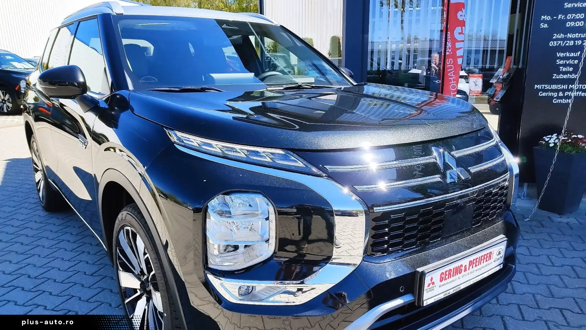 Mitsubishi Outlander PHEV TOP   306 CP PANO • 360  • HUD