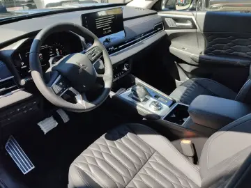 Mitsubishi Outlander PHEV TOP   306 CP PANO • 360  • HUD