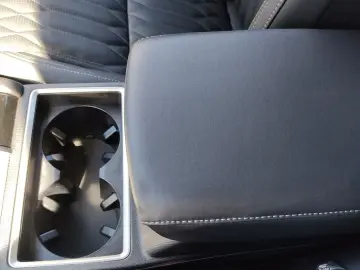 Mitsubishi Outlander PHEV TOP   306 CP PANO • 360  • HUD