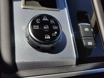 Mitsubishi Outlander PHEV TOP   306 CP PANO • 360  • HUD