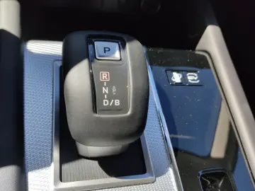 Mitsubishi Outlander PHEV TOP   306 CP PANO • 360  • HUD