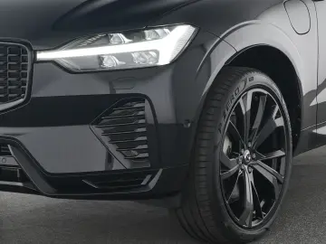 VOLVO XC60 T8 AWD Ultra Black Edition AHK FOUR-C 360