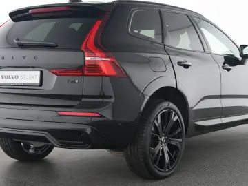 VOLVO XC60 T8 AWD Ultra Black Edition AHK FOUR-C 360