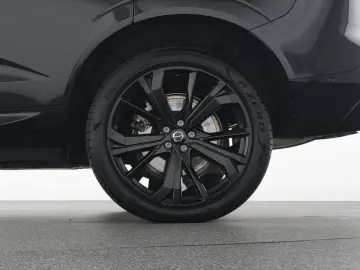 VOLVO XC60 T8 AWD Ultra Black Edition AHK FOUR-C 360