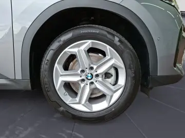 BMW X2 sDrive20i Steptronic Alarmanlage Adaptiv LED