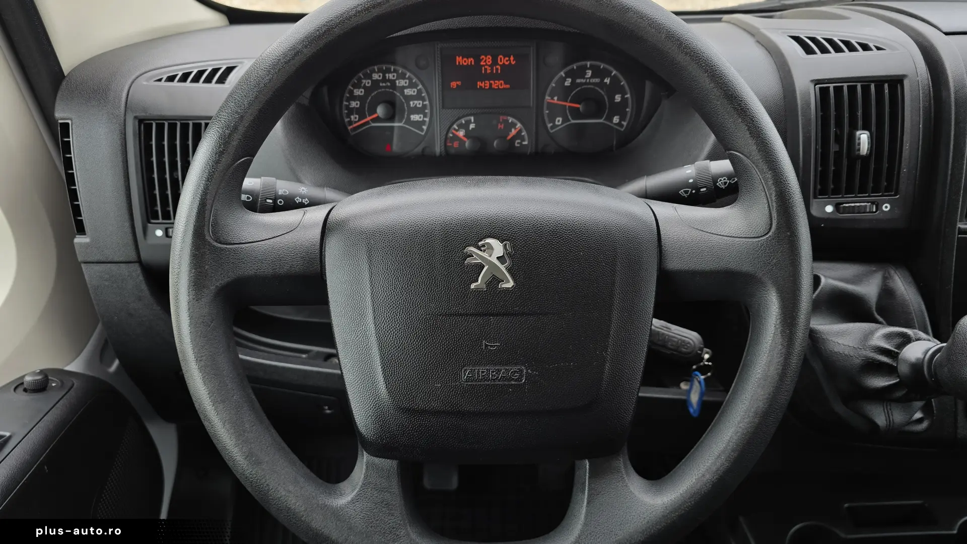 2021 Peugeot Boxer L4H2 Long