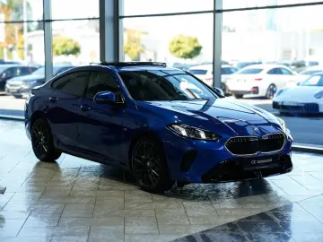 BMW 218 Gran Coupe d M Sport 19LM Panorama 360K HUD