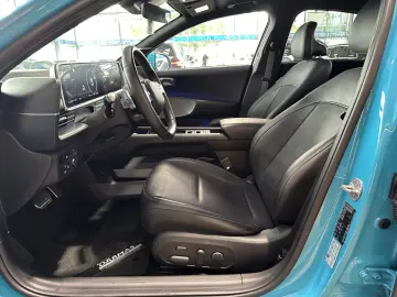 Hyundai Ioniq 6 Uniq Leder HUD Memory 360Cam BOSE 4WD