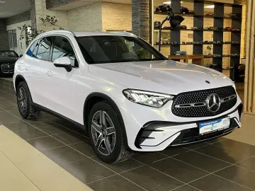 Mercedes-Benz GLC 220 AMG Line ACC MBUX LED Leder Ambient