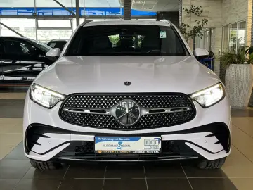 Mercedes-Benz GLC 220 AMG Line ACC MBUX LED Leder Ambient