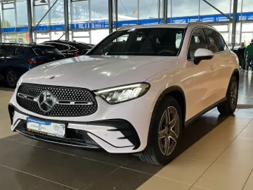 Mercedes-Benz GLC 220 AMG Line ACC MBUX LED Leder Ambient