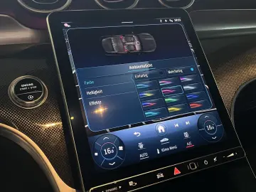 Mercedes-Benz GLC 220 AMG Line ACC MBUX LED Leder Ambient