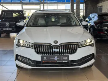 Skoda Superb L&K Leder Memory R.Cam Navi AHK ACC LED