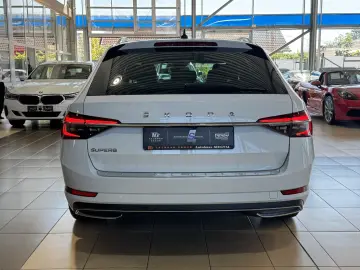 Skoda Superb L&K Leder Memory R.Cam Navi AHK ACC LED