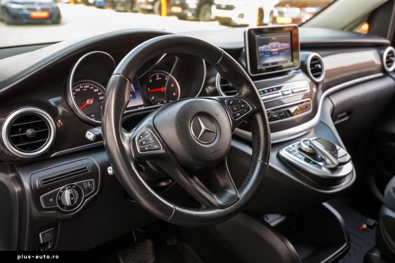 Mercedes-Benz V