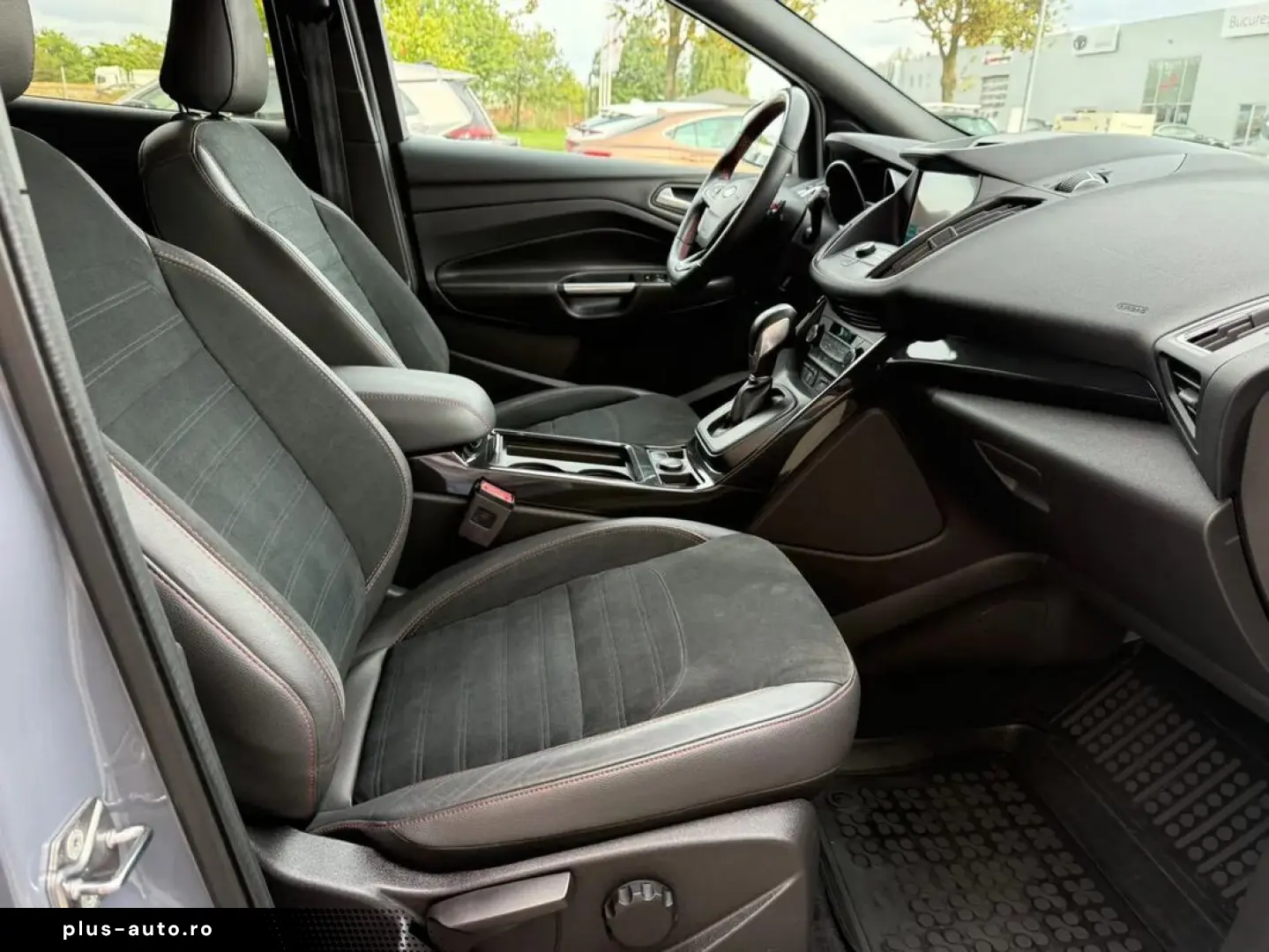 Ford Kuga 2.0 Tdci ST-Line X At 4WD